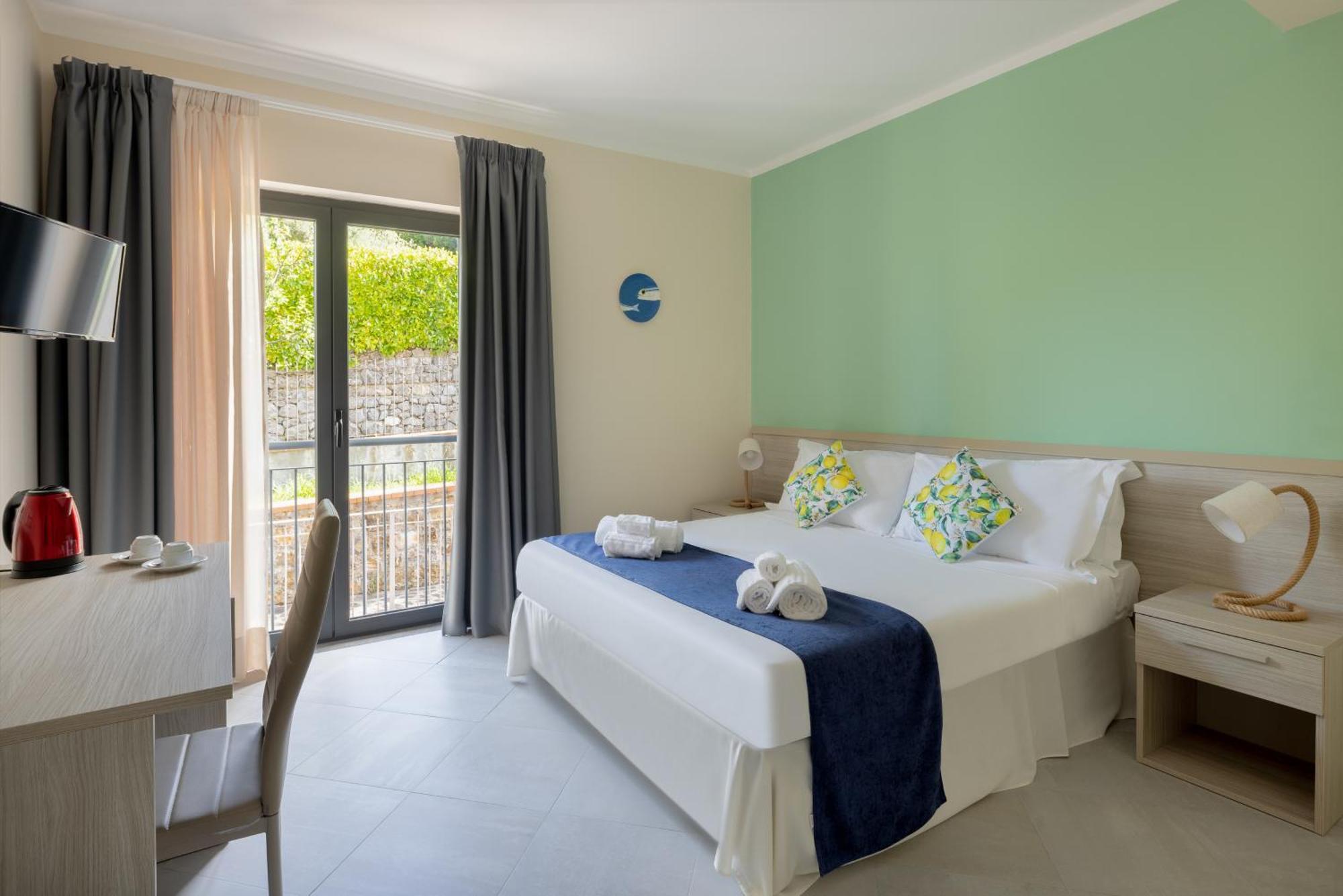 Scario Club Hotel San Giovanni a Piro Exterior photo